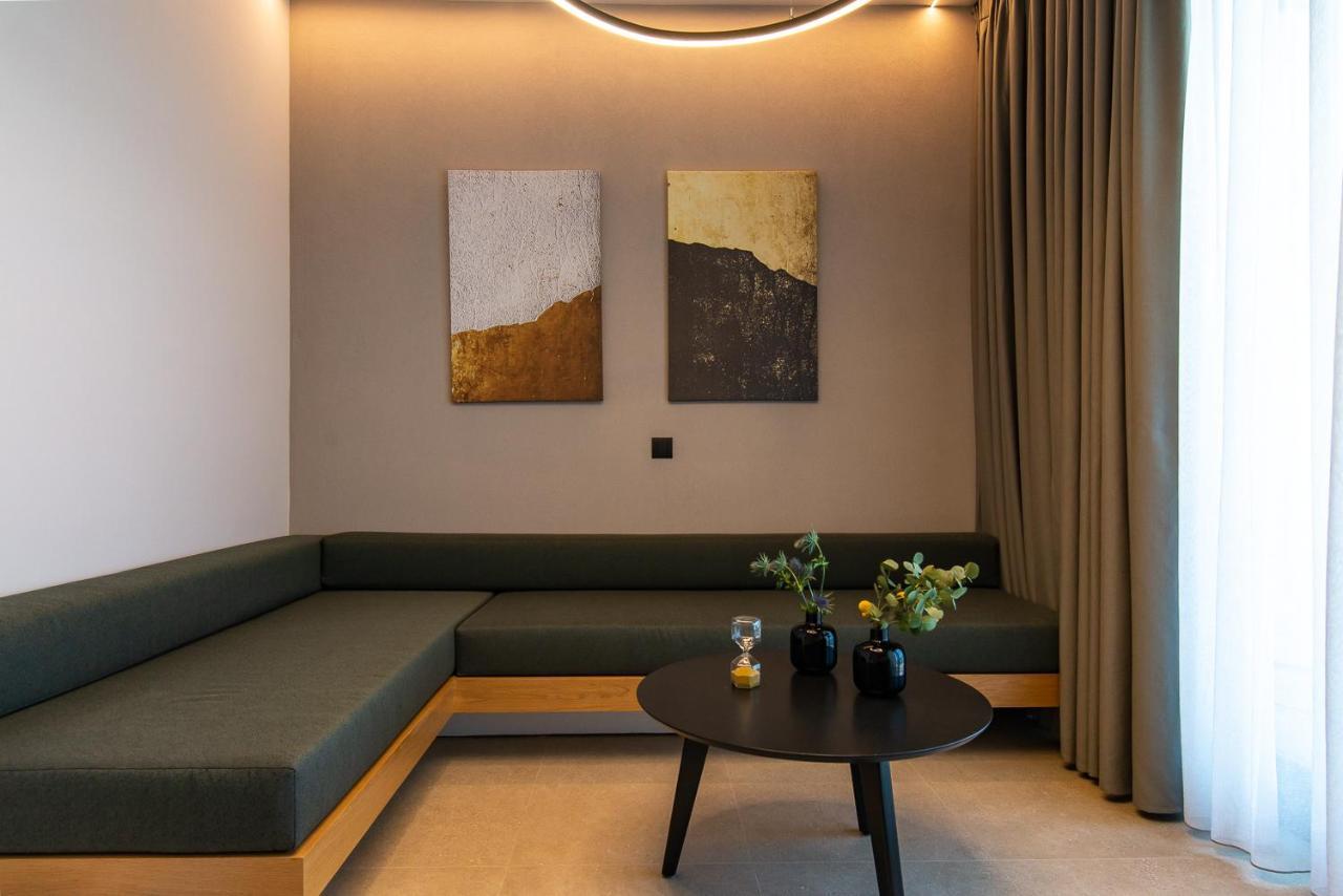 Orion Suites Tinos ภายนอก รูปภาพ